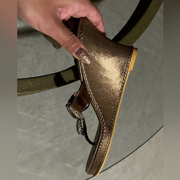 Brand NEW! Metallic brown wedge sandals with Crystals. Size 8. - Picture 10 of 10